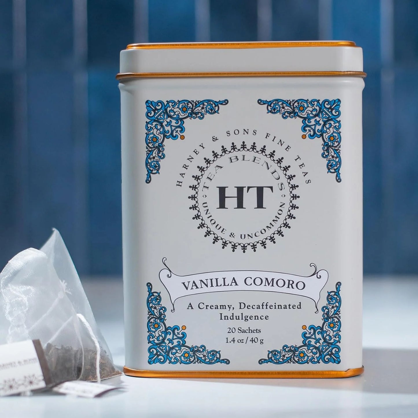 Harney & Sons HT Vanilla Comoro Decaf Black Tea, 20 Sachets in Tin